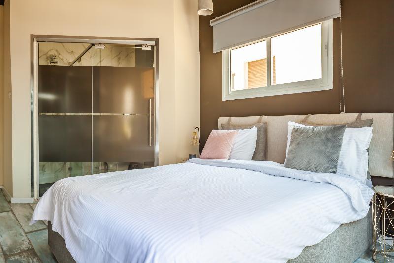 Beach Boutique Hotel And Spa By Tlv Hotels Tel Aviv Exterior photo