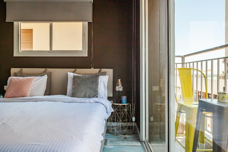 Beach Boutique Hotel And Spa By Tlv Hotels Tel Aviv Exterior photo